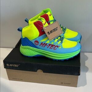 Hi-Tech Destructor Logo Mid high top hiking sneakers boots size 8 men's NEW